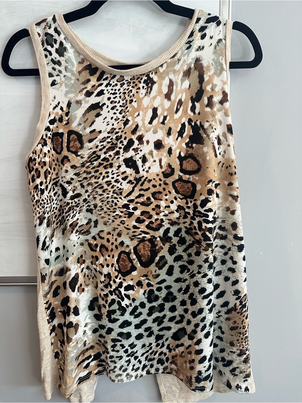 Leopard Print Scoop Neck Tank Top in Beige, Brown & Black